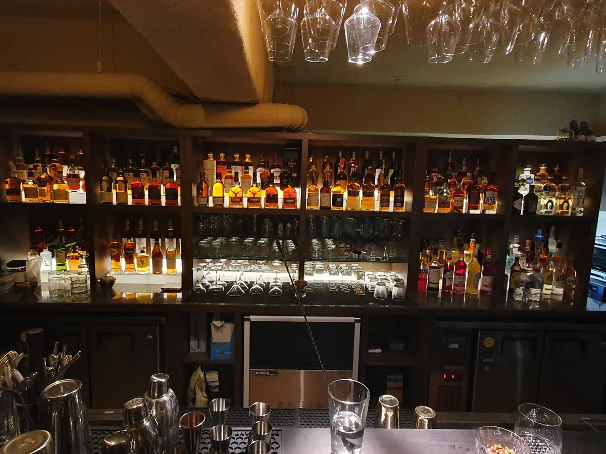 Bar Bome