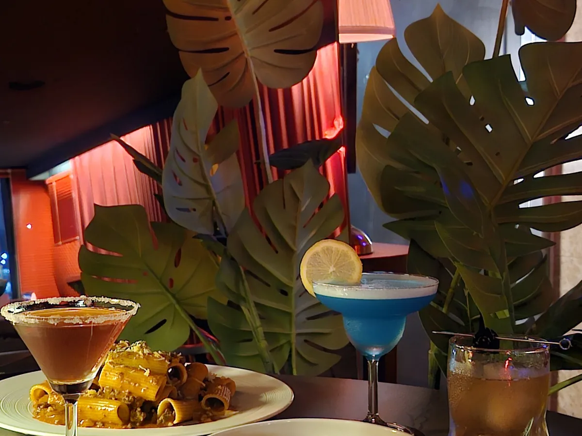 chilli&chill highball lounge